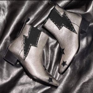 Modern Vice Bolt boots